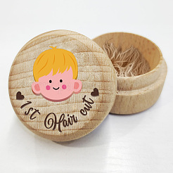 Runde Box aus Buchenholz mit Gravur „My First Curl Boy“. CON-WH0120-002