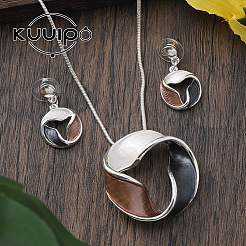 Комплекты ожерелий и серег-гвоздиков в форме спирального пончика из цинкового сплава с эмалью для женщин FS-WGCBC97-01