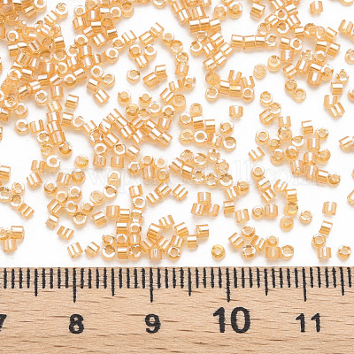 Стеклянные цилиндрические бусины SEED-S047-G-002-1