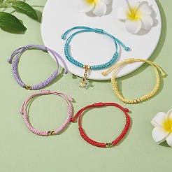 Плетеный браслет из латунных бусин BJEW-JB09974