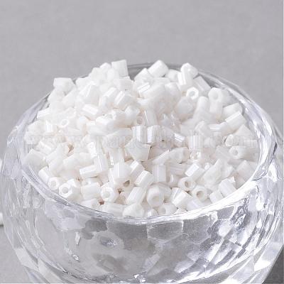 Непрозрачные цвета с блеском двух граненых стеклянных бусин SEED-Q022-121-1