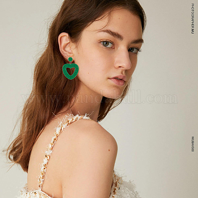 4 пара 4-х стилевых сережек-гвоздиков с подвесками из стеклянных бусин в форме сердца EJEW-FI0002-29-1