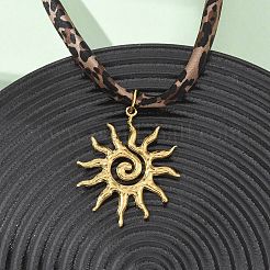 Женские ожерелья из полиэстерового шнура с леопардовым принтом и подвеской в виде солнца из нержавеющей стали 304&nbsp;NJEW-D340-04G