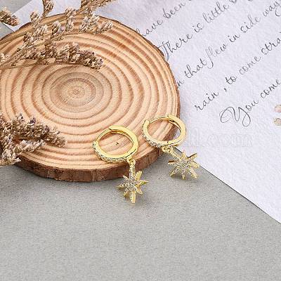 Серьги-кольца Huggie из латуни с прозрачным фианитом и прозрачным фианитом EJEW-JE04380-01-1