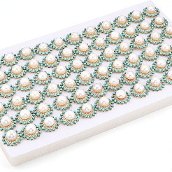 Серьги-гвоздики из натурального жемчуга в форме цветка из латуни PEAR-N020-05Y