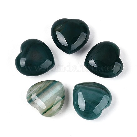 Натуральный зеленый полосатый агат (окрашенный и подвергнутый термической обработке) в форме сердца.&nbsp;G-N0325-11-08-1