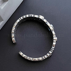 Браслеты-манжеты из латуни с гравированным цветочным узором и микропаве из кубического циркония для женщин.&nbsp;FS-WGDA37F-01