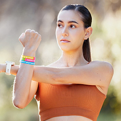 30шт 5 цвета слово С Днем Рождения силиконовый шнур браслеты набор на запястье BJEW-GF0001-14B