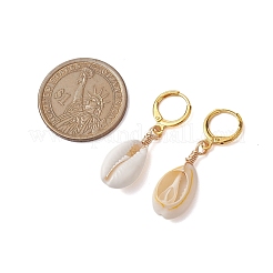 Серьги с застежкой из натуральной ракушки каури EJEW-JE06059