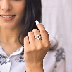 Латунные кольца на палец с фианитом и паве&nbsp;FS-WGC2302-02