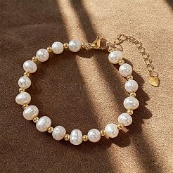 Элегантные браслеты для женщин из натурального пресноводного жемчуга и латунных бусин.&nbsp;EN4357-1