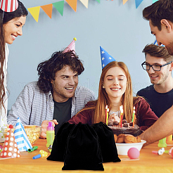 16 шт. прямоугольные черные бархатные мешочки&nbsp;TP-NB0001-82