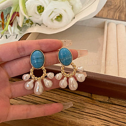 Серьги-гвоздики из пластикового сплава с овальным жемчугом и веером&nbsp;FS-WG2B252-01