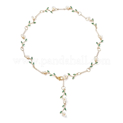 Цепочки-колье из латунной микропаве с зелеными кубическими цирконами и искусственным жемчугом в виде цветочной ветки для женщин&nbsp;NJEW-JN05309