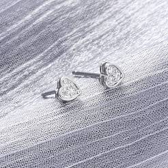 Серьги-гвоздики в форме сердца из прозрачного кубического циркония EJEW-K093-24P