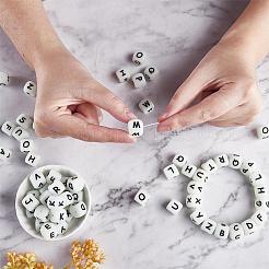 104 шт. светящиеся кубические силиконовые бусины с буквами JX439A