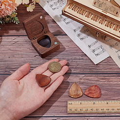 4шт 4-х цветные треугольные деревянные медиаторы для гитары&nbsp;AJEW-AR0005-07