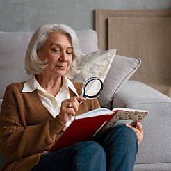 Круглое акриловое портативное увеличительное стекло с прищепкой&nbsp;AJEW-WH0673-22