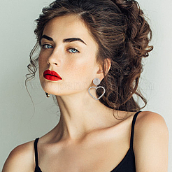 2 пара двухцветных сережек-гвоздиков с ажурными сердечками и кристаллами из горного хрусталя EJEW-AN0001-26