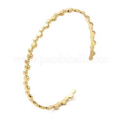 Ионное покрытие (ip) 304 нержавеющая сталь плоские круглые браслеты-манжеты для женщин BJEW-L682-010G