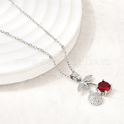 Pendentif cerise en laiton pavé de zirconiums cubiques transparents et rouges&nbsp;NJEW-H092-05P