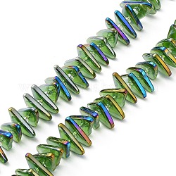 Placcare trasparente perle di vetro fili, arcobaleno placcato, triangolo, verde, 9x15.5~16mm, Foro: 1 mm, circa 120pcs/filo, 24.57~25.67'' (62.4~65.2 cm)