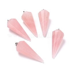 Ciondoli quazo rosa naturale, con accessori di ottone, sfaccettato, cono / picco / pendolo, platino, 42~44x15~16mm, Foro: 3.6x4 mm