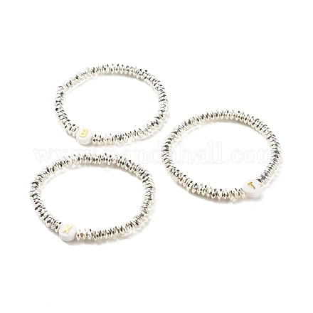 Bracelet extensible en hématite synthétique avec lettres initiales en perles acryliques BJEW-JB07960-1