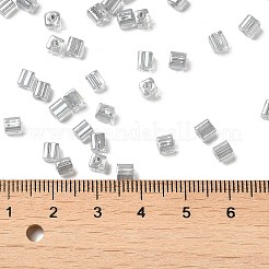 ガラスシードビーズ  透明な光沢のあるガラス  角穴  正方形  ライトグレー  4x4x4mm  穴：1.2mm  5000個/ポンド&nbsp;SEED-H002-F-1135