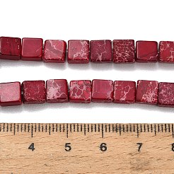 染色された天然インペリアルジャスパービーズ連売り  フラット正方形  ファイヤーブリック  6~7x6~7x3~3.5mm  穴：1mm  約30~31個/連  7.40~7.87''（18.8~20センチメートル）&nbsp;G-F833-A01-01B
