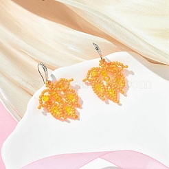 Серьги-подвески из стеклянных бусин ручной работы EJEW-MZ00367