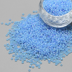 12/0 runde Glasperlen der Klasse a, transparenter mattierter Stil, ab Farbe plattiert, Deep-Sky-blau, 2x1.5 mm, Bohrung: 0.8 mm, ca. 3333 Stk. / 50 g
