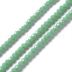 Brins de perles de verre à facettes (32 facettes), ronde, aigue-marine moyenne, 4mm, Trou: 1mm, Environ 99~107 pcs/chapelet, 14.09~15.43'' (35.8~39.2 cm)