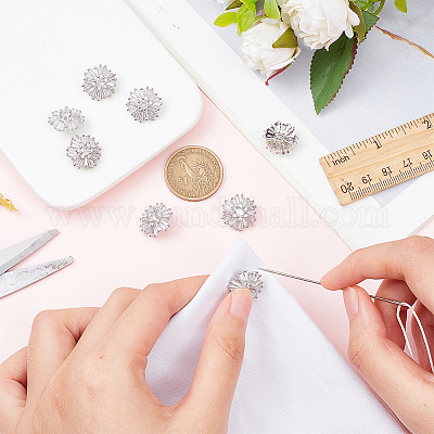 Пуговица из латуни с 1 отверстием и прозрачным фианитом с микропаве BUTT-WR0001-07-1