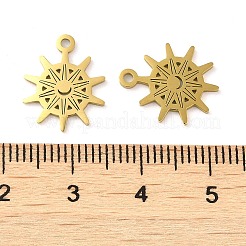 イオンプレーティング（IP）304ステンレススチールチャーム  レーザー切断  太陽のチャーム  ゴールドカラー  15x12x1mm  穴：1.4mm&nbsp;STAS-J042-01G
