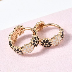 Серьги-кольца из латуни с эмалью в виде маргаритки для женщин&nbsp;EJEW-G434-01G-01