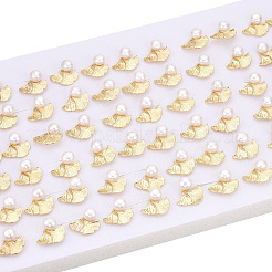 Серьги-гвоздики из латуни с листьями гинкго и натуральным жемчугом PEAR-N020-06F