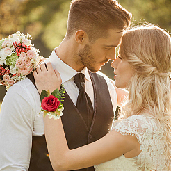 4 шт. шелковые искусственные розы для запястья&nbsp;AJEW-CP0008-46