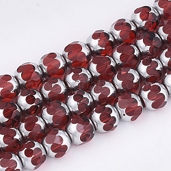 FilI di perline in vetro placcato, mezzo argento placcato, sfaccettato, tondo, rosso, 8~8.5x7~8mm, Foro: 1 mm, circa 40pcs/filo, 11.8 pollice