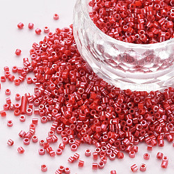 Perles cylindriques en verre, Perles de rocaille, lustre de couleurs opaques, trou rond, rouge, 1.5~2x1~2mm, Trou: 0.8mm, environ 8000 pcs / sachet , environ 1 livre / sac