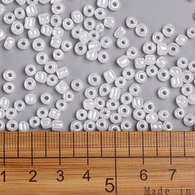 (Umverpackungsservice verfügbar) Glasperlen&nbsp;SEED-C020-4mm-141-1