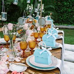 Складные бумажные свадебные конфетницы с круглой ручкой из белого искусственного жемчуга и лентой&nbsp;CON-WH0123-16