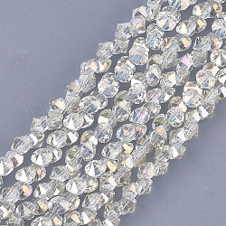 Chapelets de perles en verre électroplaqué, facette, diamant, jaune clair, 4~4.5x4x3~3.5mm, Trou: 0.8mm, Environ 100 pcs/chapelet, 11.8 pouce