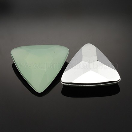 Faceted Triangle Taiwan Acrylic Cabochons ACRT-K33-16-H30-1