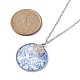Collier pendentif rond plat en verre bleu acier et alliage NJEW-JN04453-4