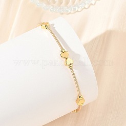 Brazaletes abiertos con perlas naturales de agua dulce y corazón de latón para mujer.&nbsp;BJEW-JB14228