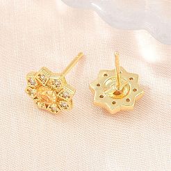 真鍮製 マイクロパヴェ キュービックジルコニア スタッドピアス 女性用  花  カドミウムフリー＆鉛フリー  長持ちメッキ  ラックめっき  18KGP本金メッキ  ゴールド  9.5x10.5mm&nbsp;KK-A305-03G-01