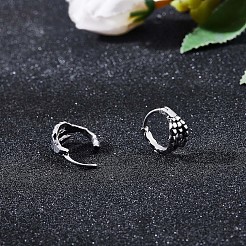 304ステンレススチール製クローフープピアス  男性女性のためのゴシックジュエリー  ステンレス鋼色  12.6x13x7.5mm  ピン：1.2mm&nbsp;JE994A
