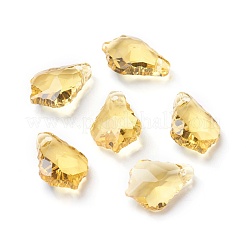 カット加工ガラスペンダント  葉  きいろ  16x11x6mm  穴：1.5mm&nbsp;GLAA-F068-C17-01