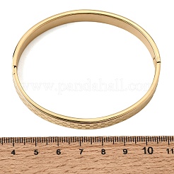 304ステンレススチール製、タータン柄のヒンジ付きカフバングル（女性用）  イオンプレーティング（ip）  18KGP本金メッキ  内径：2.05x2.56インチ（5.2x6.5cm）&nbsp;SA-CBAC920-10G